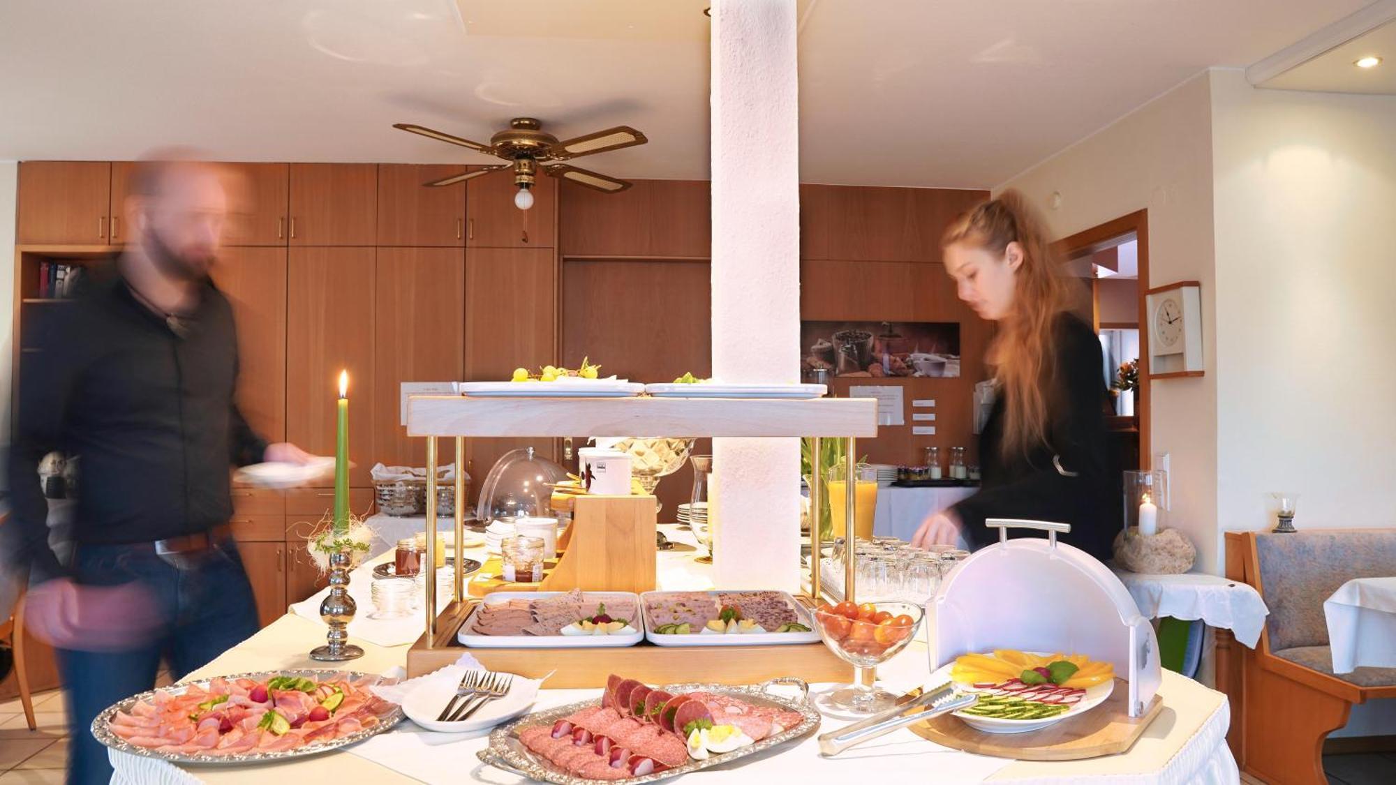 Hotel Schweizerhof Böbingen an der Rems Εξωτερικό φωτογραφία