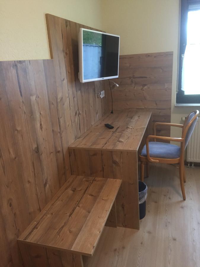 Hotel Schweizerhof Böbingen an der Rems Εξωτερικό φωτογραφία